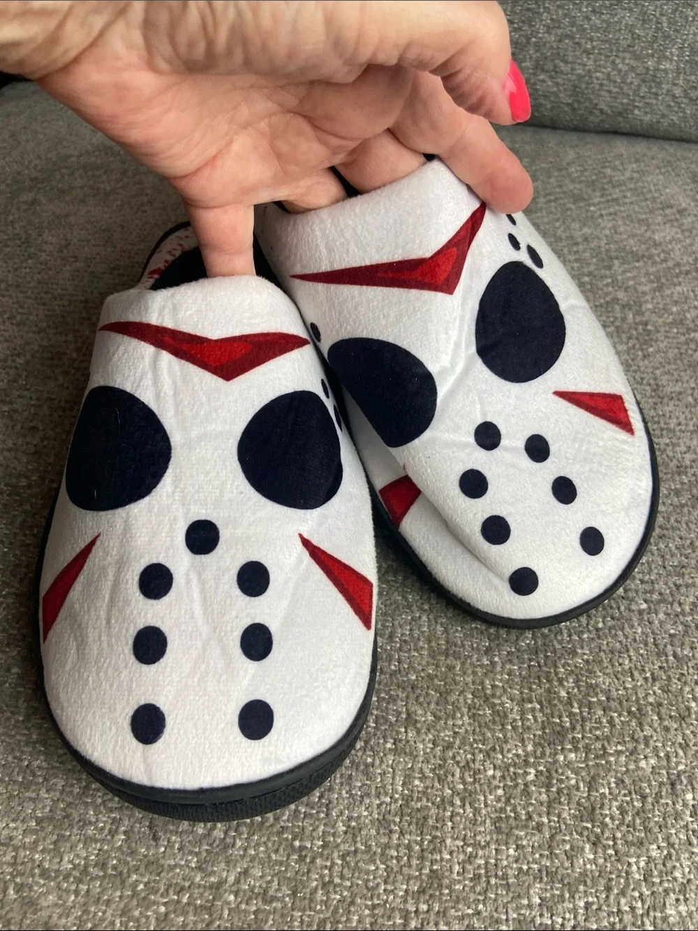 Friday the 13th White & Red Slippers Adult Men size 13
